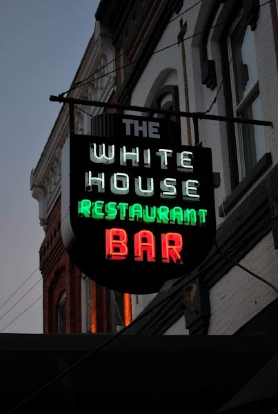 The White House Bar photo 5