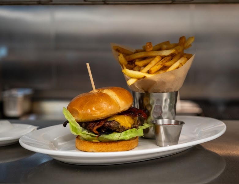 Creekside Fine Grill photo 2