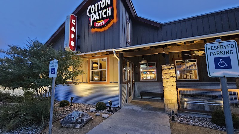 Cotton Patch Cafe photo 4