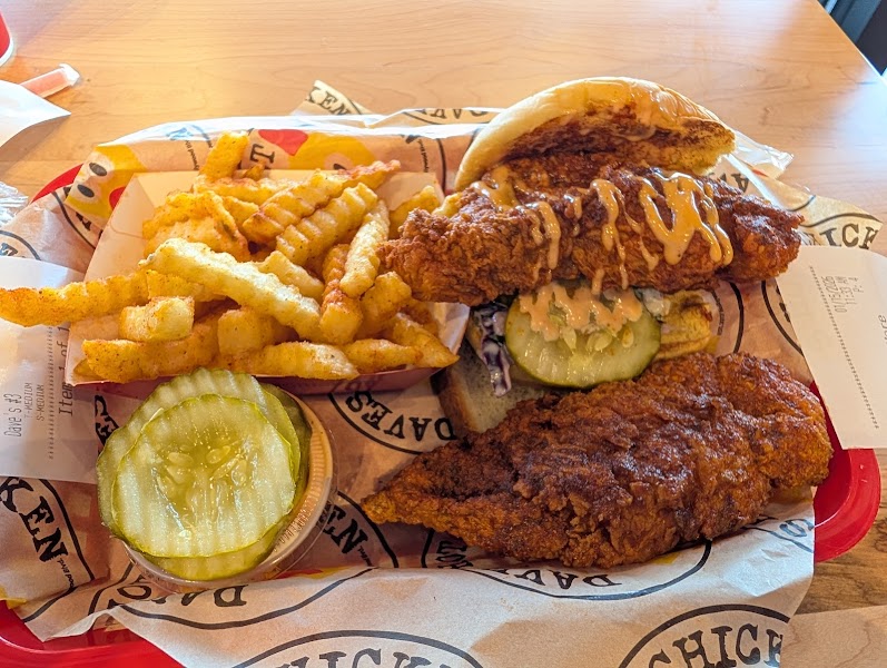 Dave's Hot Chicken photo 3
