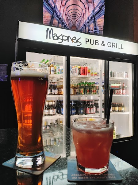 Masones Pub and Grill photo 2