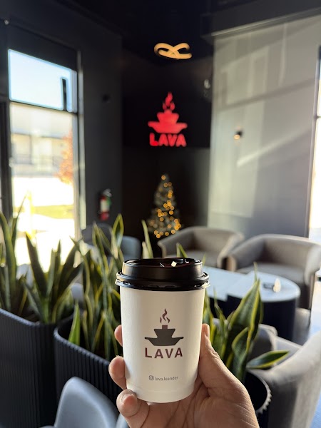 Lava Leander photo 5