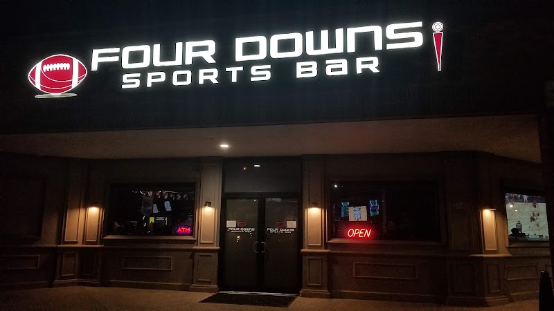 Four Downs Sports Bar photo 5
