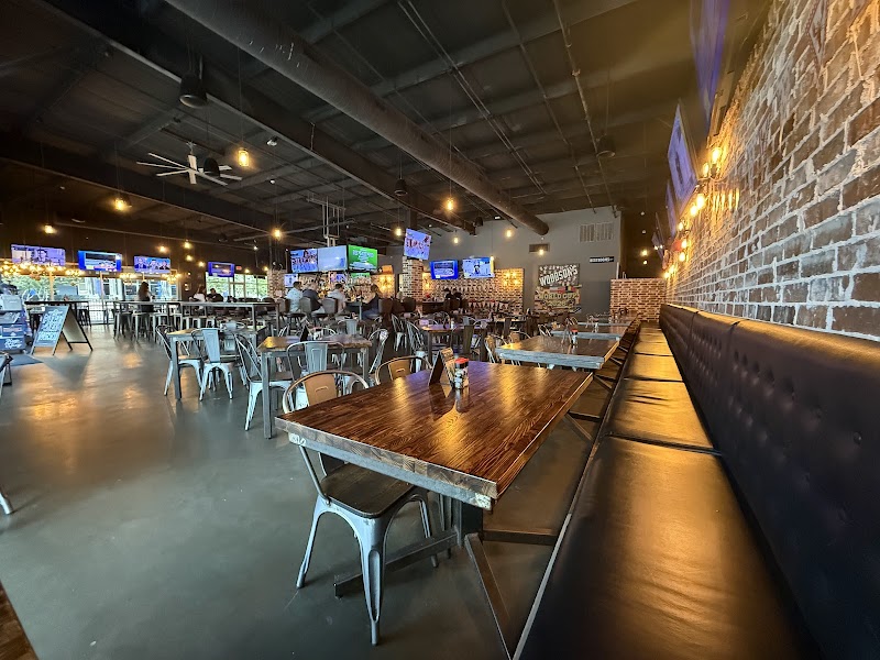 Woodson's Local Tap + Kitchen (1488) photo 2