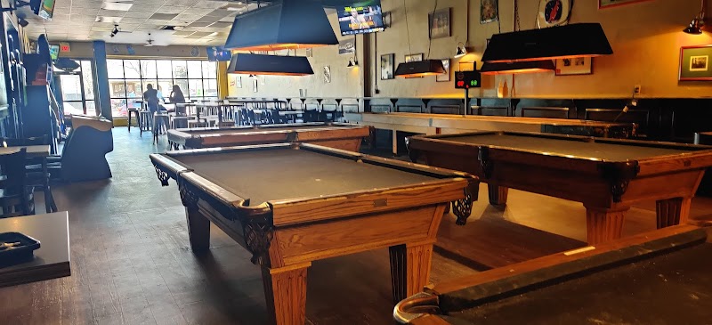 Cricket's Draft House + Grill photo 5