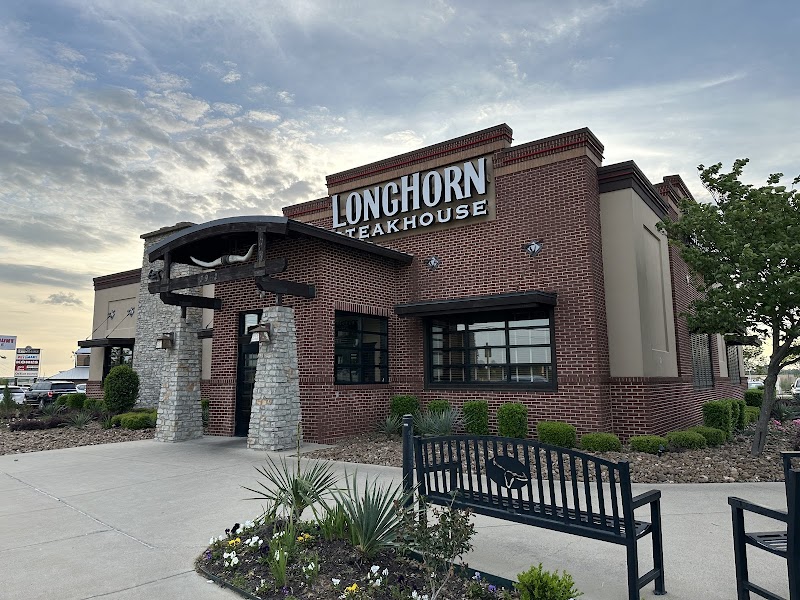 LongHorn Steakhouse photo 5