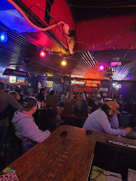 R R Bar Amarillo photo 3