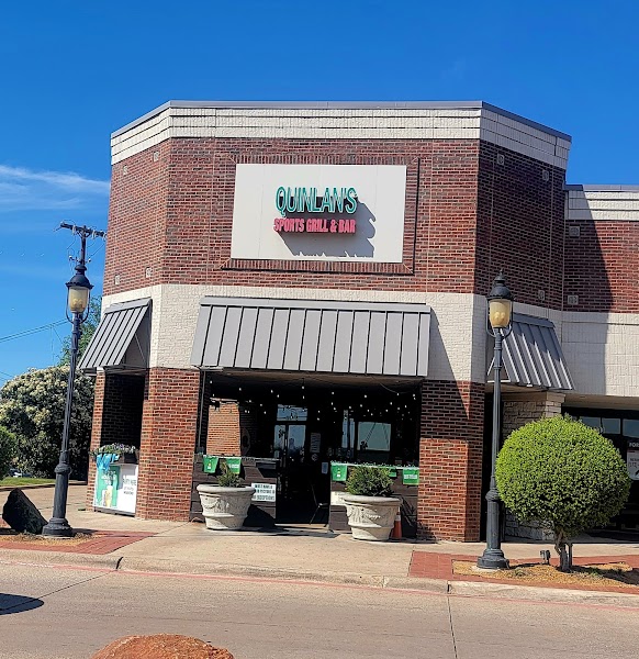 Quinlan's Bar and Grill