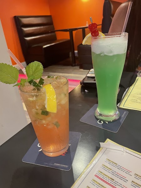 Lavish Lounge, Bar and Restaurant photo 5