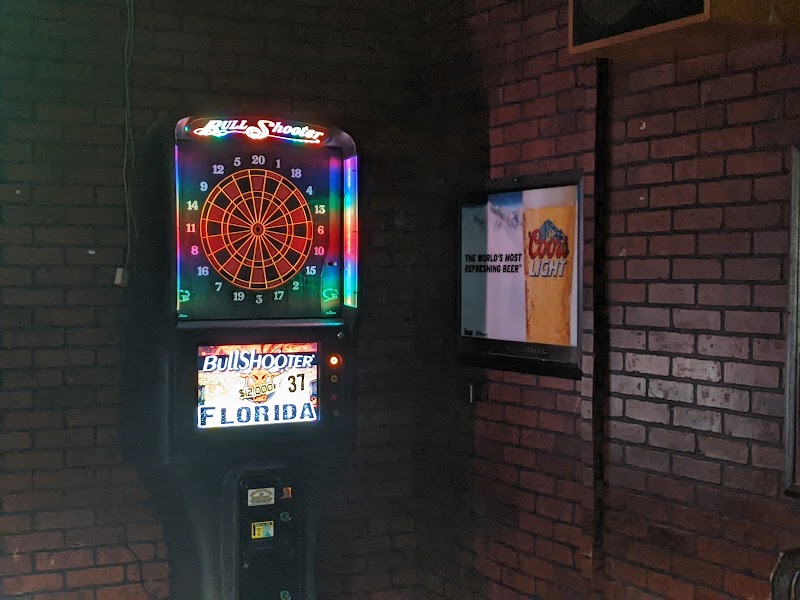 Harley's Pub photo 3