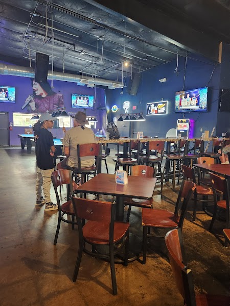 Black Sheep Sports Bar photo 5