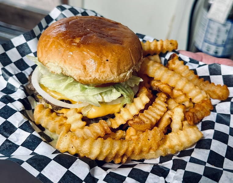 MacGyver's Food and Spirits photo 2