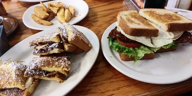 Bacon's Bistro and Cafe photo 2