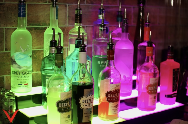 Good Bull Icehouse photo 2