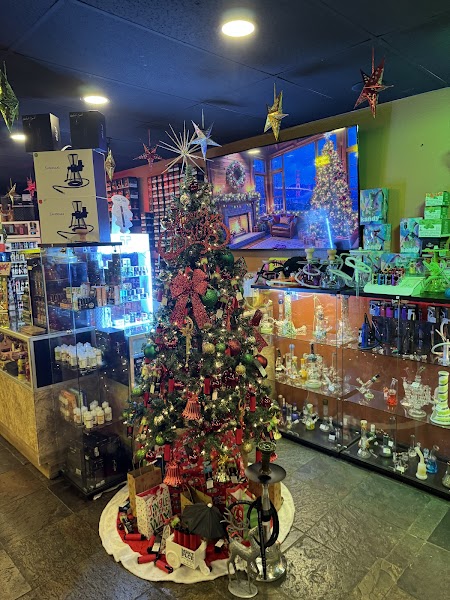 ROTANA VAPE & HOOKAH photo 5