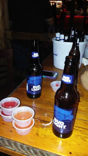 Hillbilly's photo 3