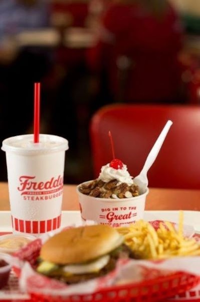 Freddy's Frozen Custard & Steakburgers photo 5