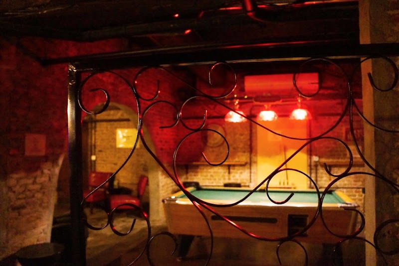 Dillinger's Bar photo 3