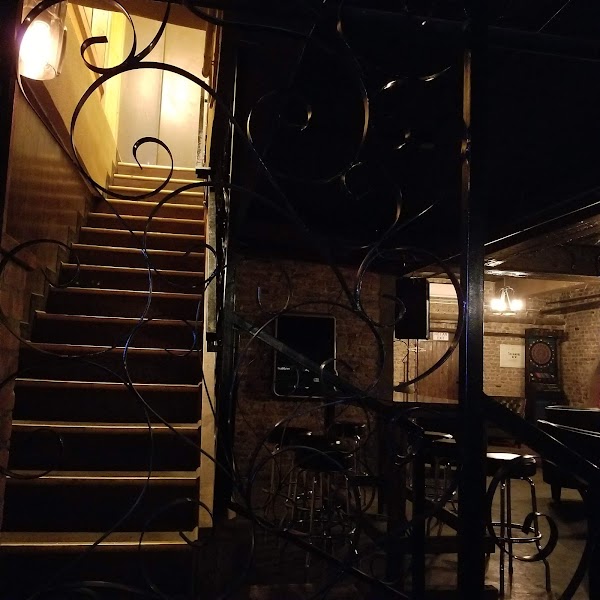 Dillinger's Bar photo 4