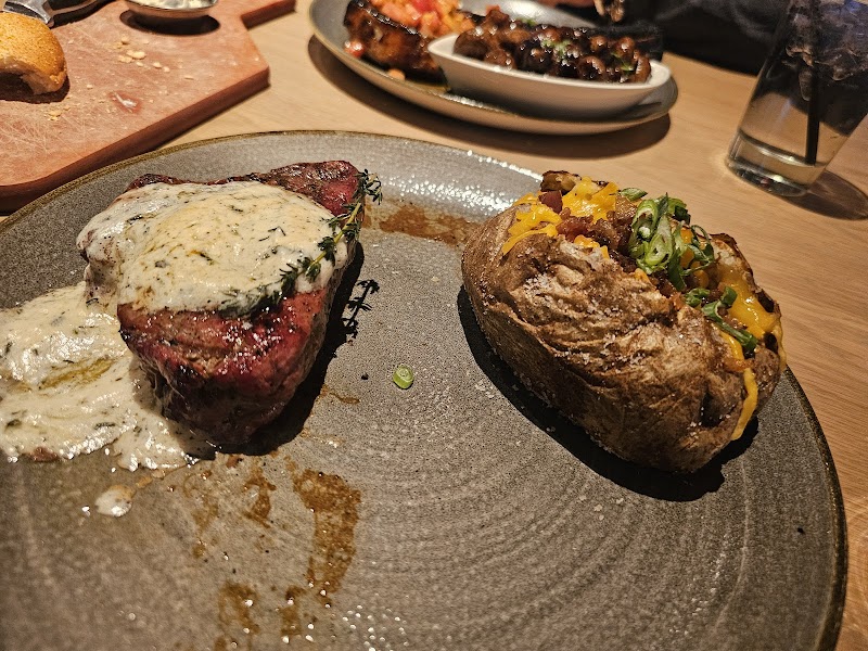 Firebirds Wood Fired Grill photo 5
