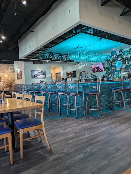 Gator's Bar and Grill photo 5