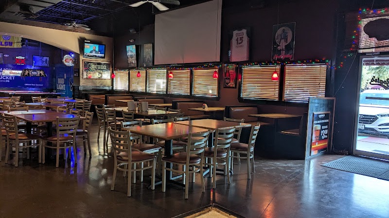 Bogie's Pub & Grill photo 4