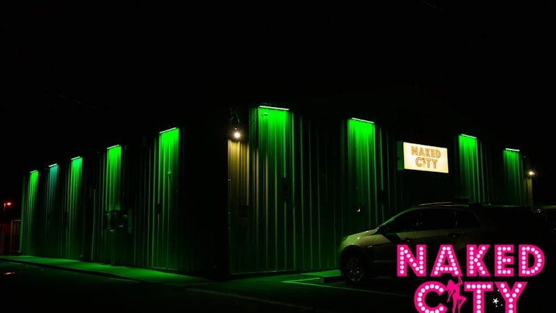 Naked City photo 5