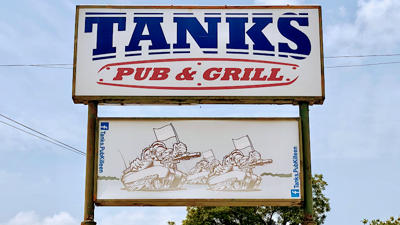 Tanks Pub and Grill photo 3