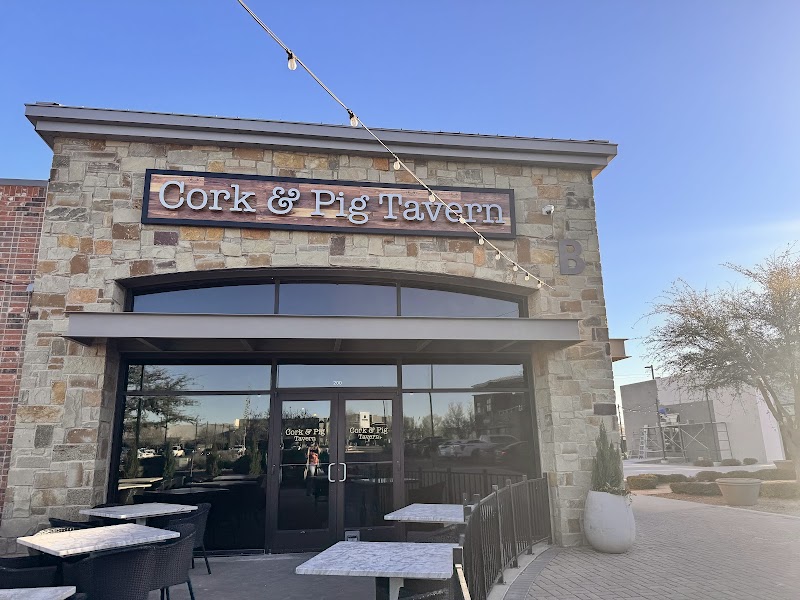 Cork & Pig Tavern photo 4