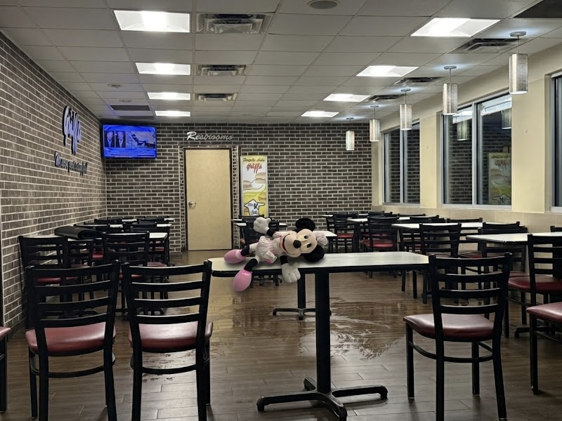 Griff's Haltom City photo 5