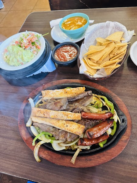 Taqueria El Jaliciense photo 2