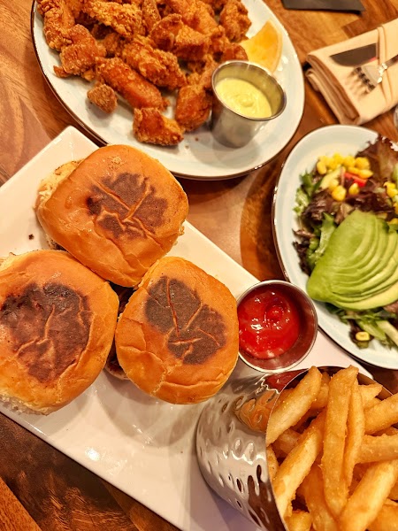 VIBRA RESTAURANT & LOUNGE photo 4