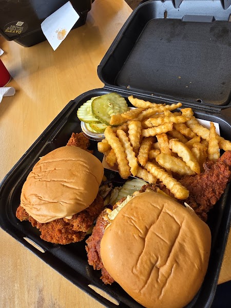 Dave's Hot Chicken photo 4