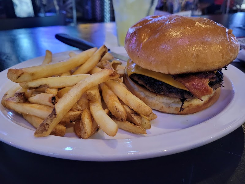 Lake Dallas Point Restaurant & Sportsbar photo 2