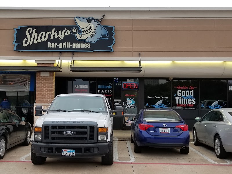 Sharky's Bar, Grill & Games