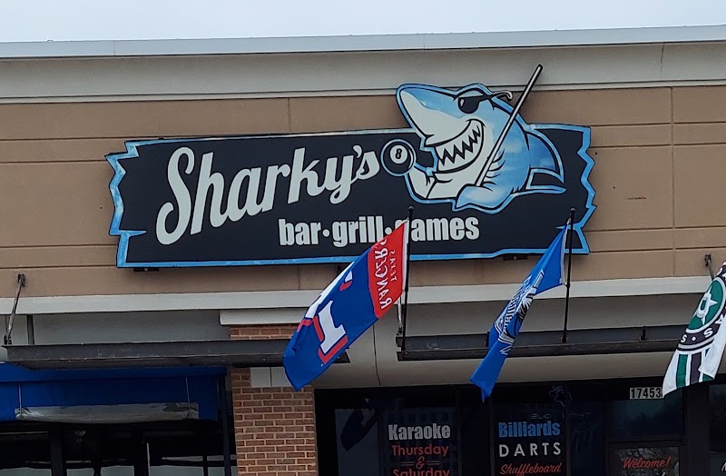 Sharky's Bar, Grill & Games photo 5