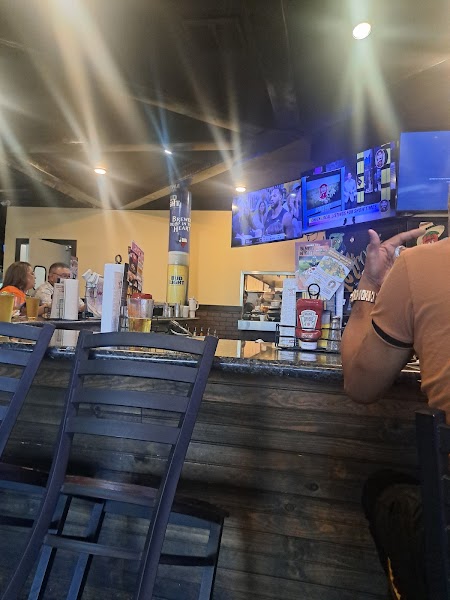 Bayou City Wings photo 4