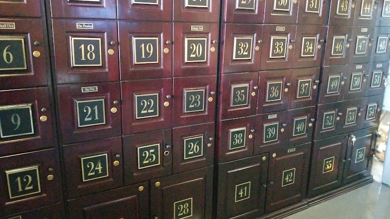 Allen Cigar Lounge photo 5