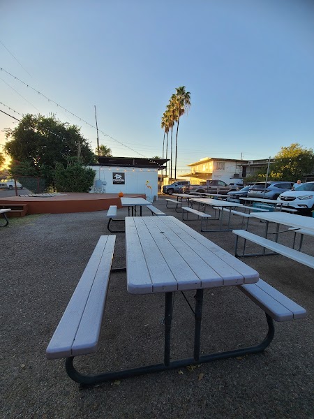 Frontera Beer and Wine Garden photo 3