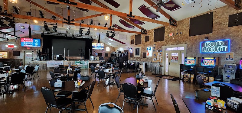Gravity Check Saloon and Arena photo 4