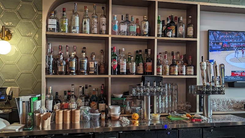 Locals Lounge