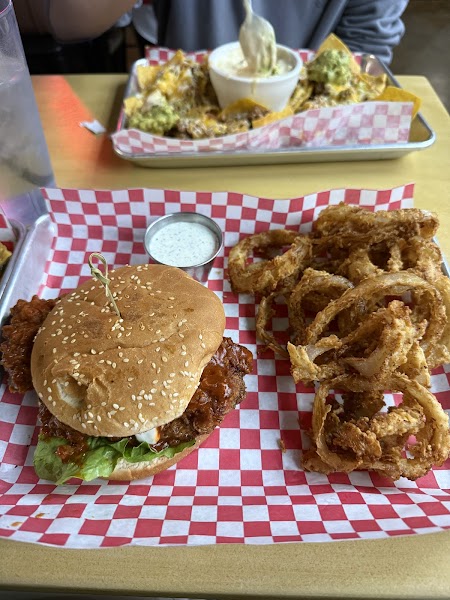 It's Nacho Average Bar & Grill photo 3