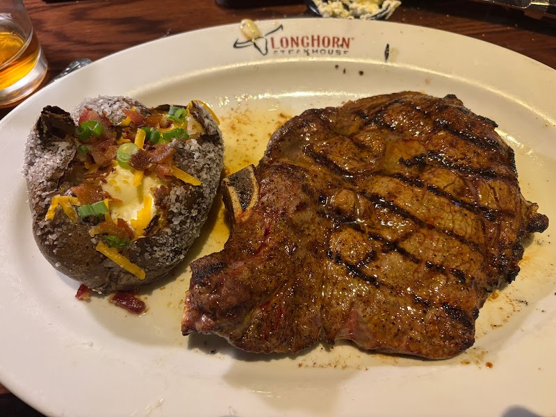 LongHorn Steakhouse photo 4
