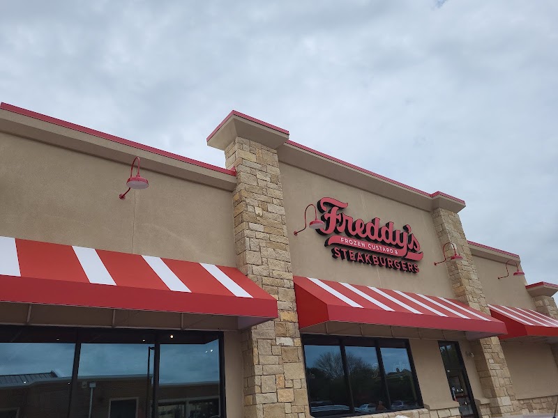 Freddy's Frozen Custard & Steakburgers photo 5