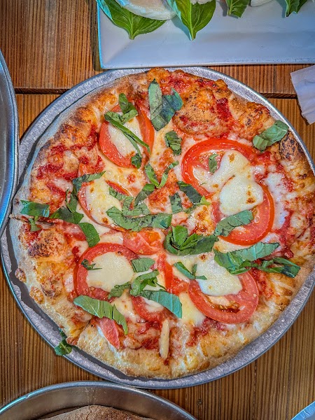 Aviator Pizza & Drafthouse photo 5