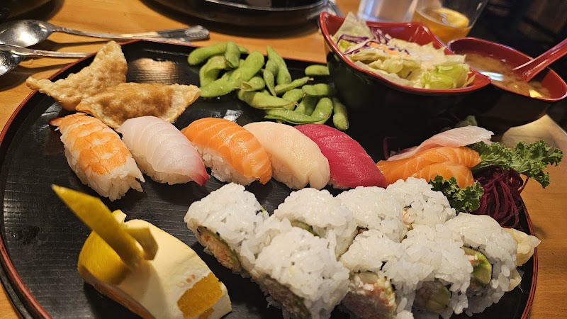 Bluefin Sushi & Bar photo 4