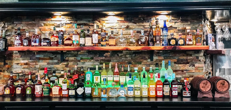 Lambeau's Sports Bar & Grill