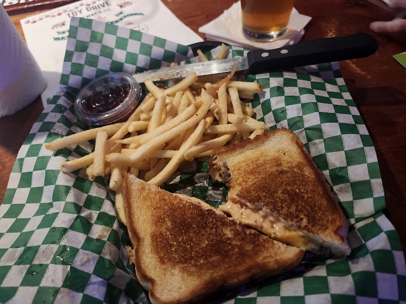 The Thirsty Turtle Bar and Grill photo 2
