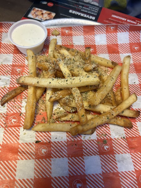 Parry's Pizzeria & Taphouse photo 4