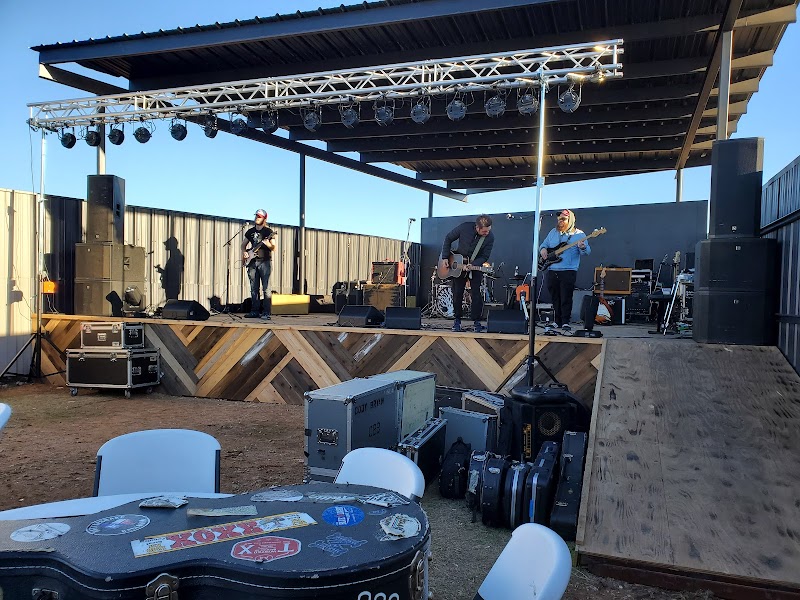 The Rusty Bucket BBQ and Tavern